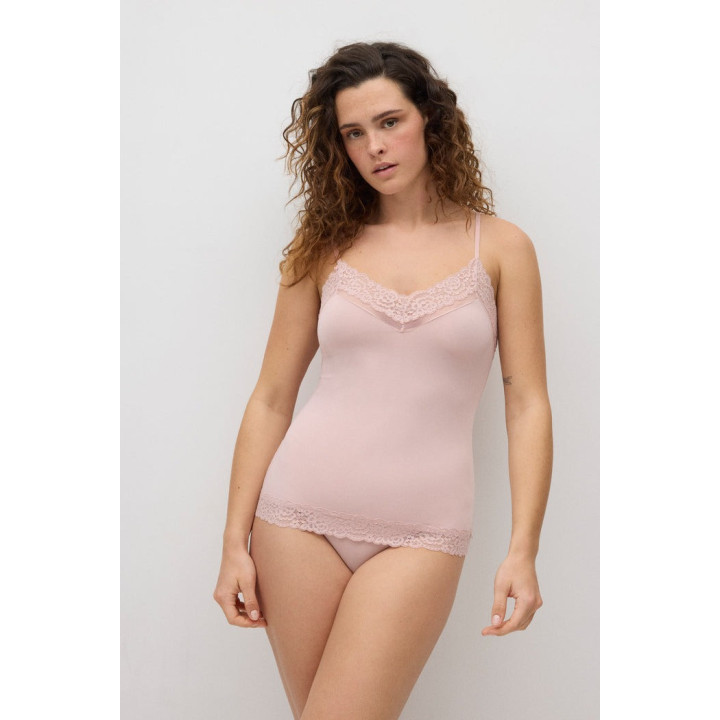 Camiseta de tirantes detalles de encaje Ysabel Mora - YSM-10727