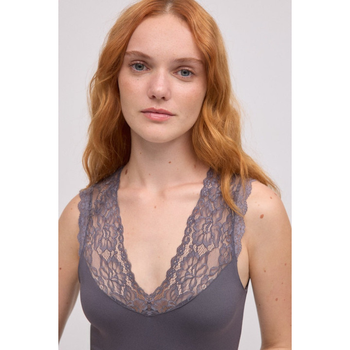 Camisola Térmica Alças em V Rendada Ysabel Mora 70035