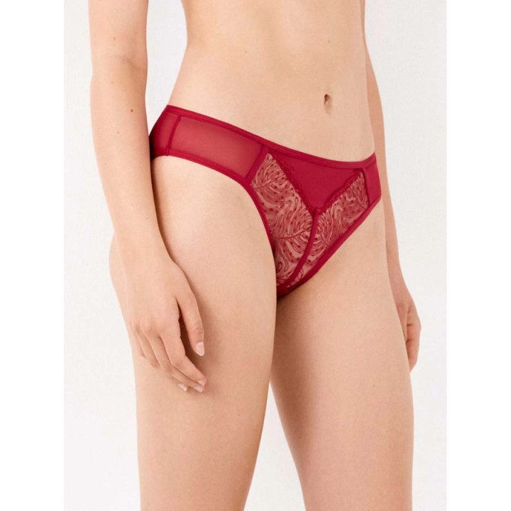 Gisela 2/10138B – Cueca Bikini com Renda Bordada