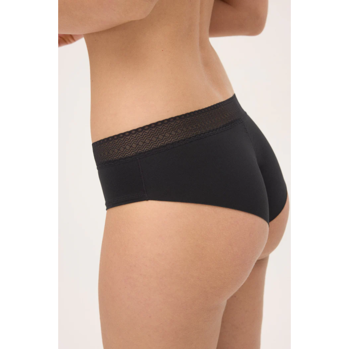 Ysabel Mora 19540 – Tanga Brasileira Midi Invisível Adaptativa