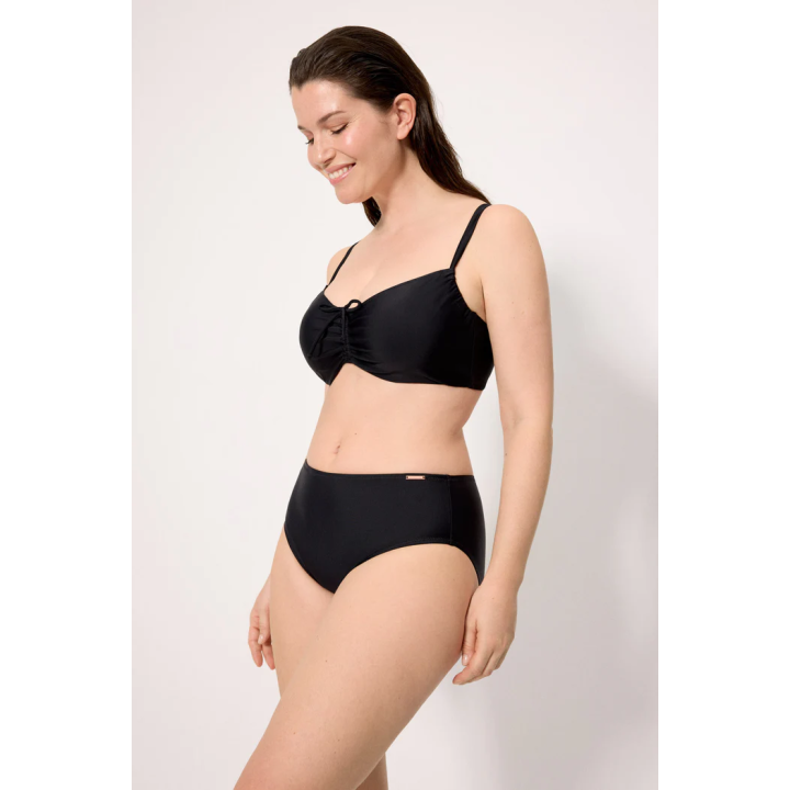 Ysabel Mora 83311 Cueca bikini de praia alta redutora preta