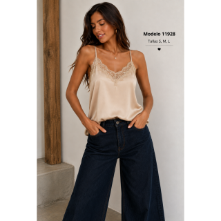 Top acetinado com renda e alças finas 11928